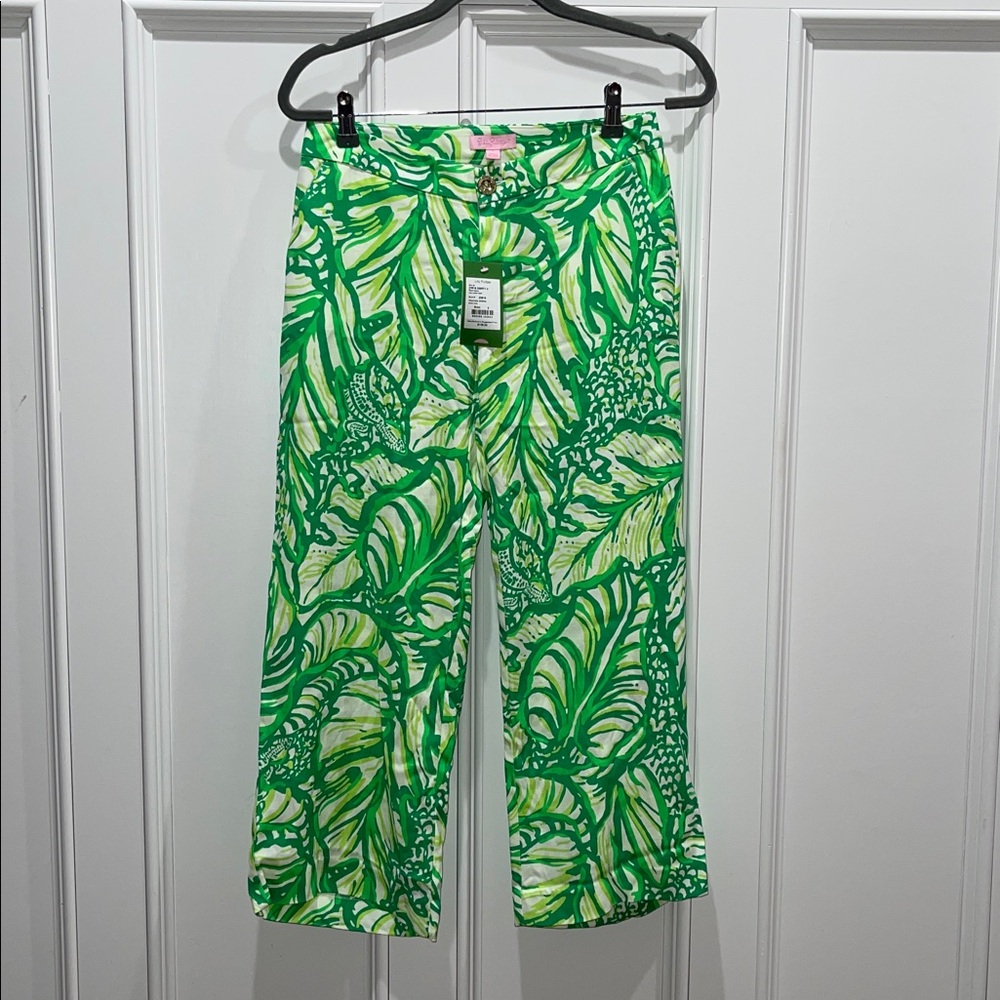 Lilly Pulitzer Lela Crop Vibrant Green Leaf Print Pants in Toucan Green NWT - Picture 2 of 7